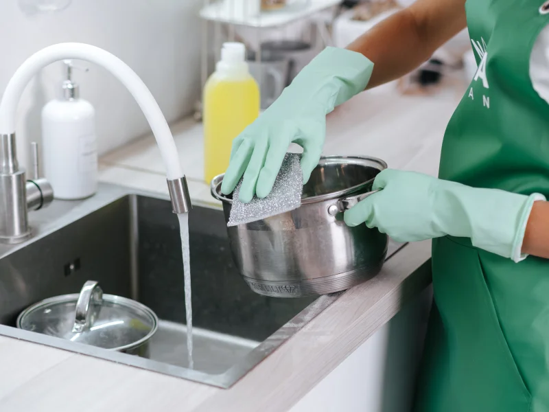 Химчистка мягкой мебели с выездом на дом в Самаре